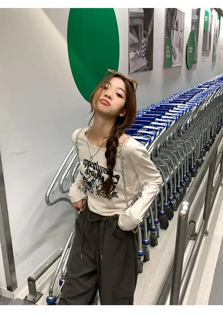 Aiertu Sexy Pleated Grunge Tee Shirts Femme Slim Fit Y2k Aesthetic Letter Print Long Sleeve Cropped Top Women Fashion All Match T-shirt Aiertu