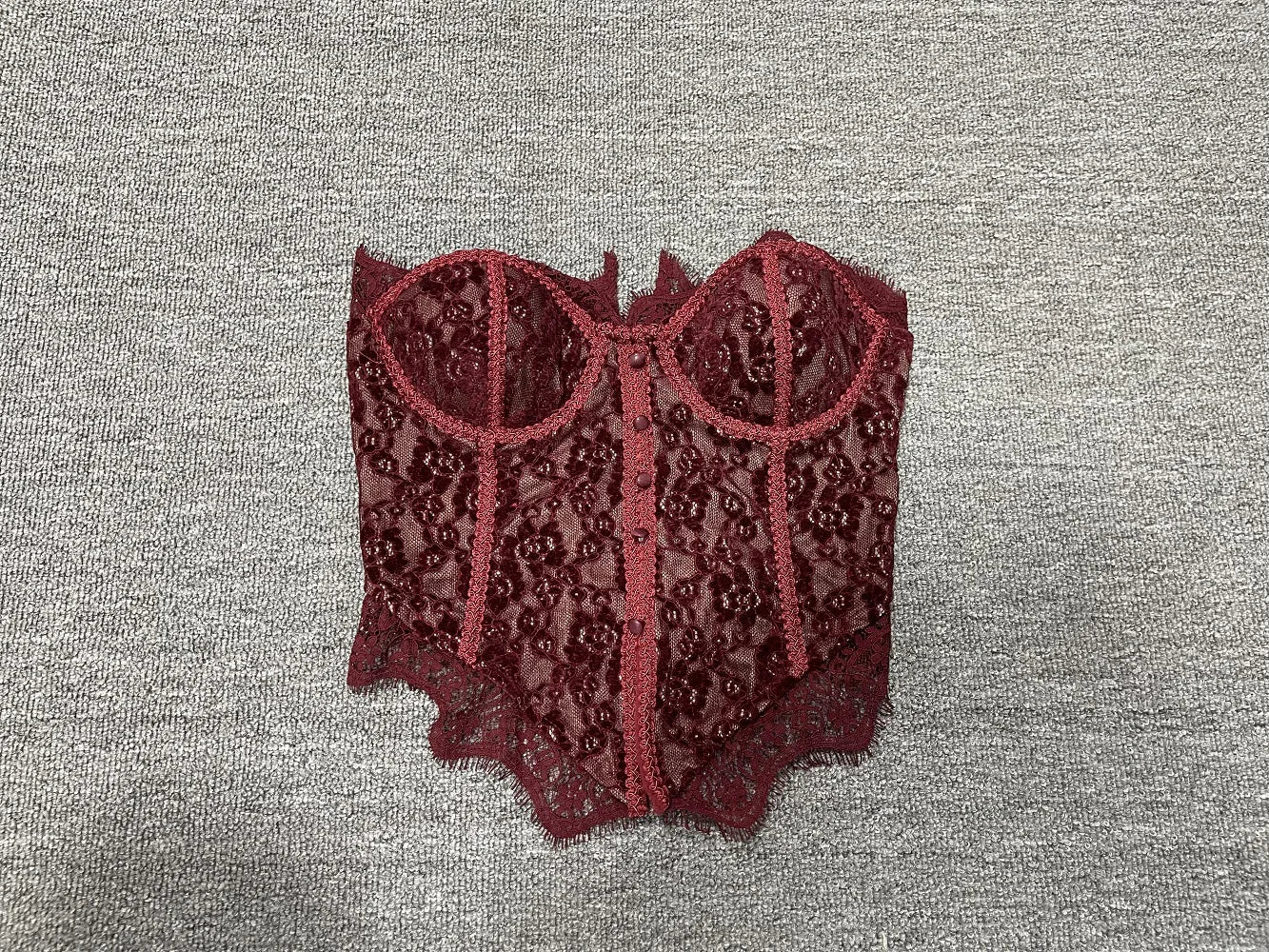AIERTU  -  Autumn and Winter New Lace Waist Cinching and Strapless, Pure Desire Style, Spicy Girl Suspender, Back Zipper Aiertu