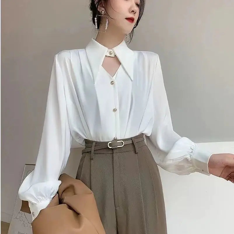 Aiertu Casual Shirts Women Fashion Romantic Solid Soft V-Neck Streetwear Spring All-match Hollow Out Retro European Style Simple Design aiertu