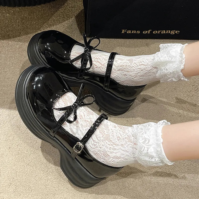 Aiertu Black Chunky Platform Mary Jane Shoes for Women  Autumn Patent Leather Pumps Woman Thick Bottom Bowknot Lolita Shoes Ladies Aiertu