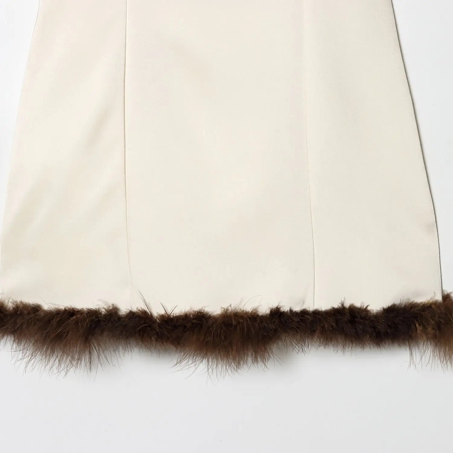 AIERTU  -  Summer New Temperament Fashion Women's Clothing Exquisite Feather Texture Noble Dress Aiertu