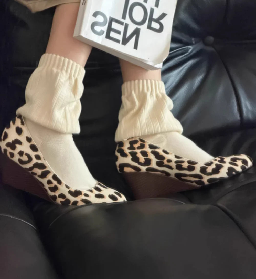 AIERTU  -  French Retro Leopard Print Round Toe Wedge Pumps Brown & Black Spotted Pattern New Style Elegant Women's High Heels Aiertu