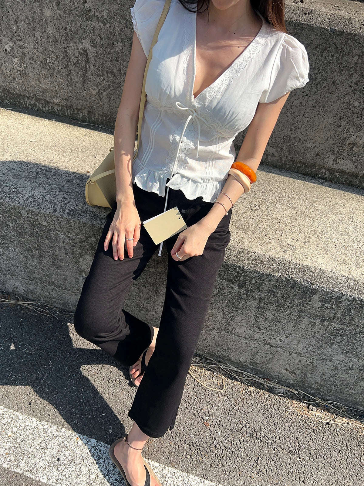 AIERTU  -  Fashionable Korean Style Splice Lace Trim Slim Fit Short Sleeve Top Women's Shirt Versatile Style Summer Deformation Aiertu