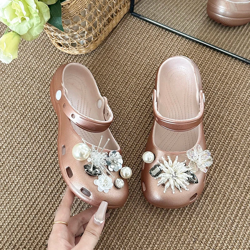 AIERTU  -  Summer Women's Slippers Luxurious Pearl Metal Flower Sparkling Designer Ballet Shoes Girls' Sandals Indoor and Outdoor Soft Aiertu