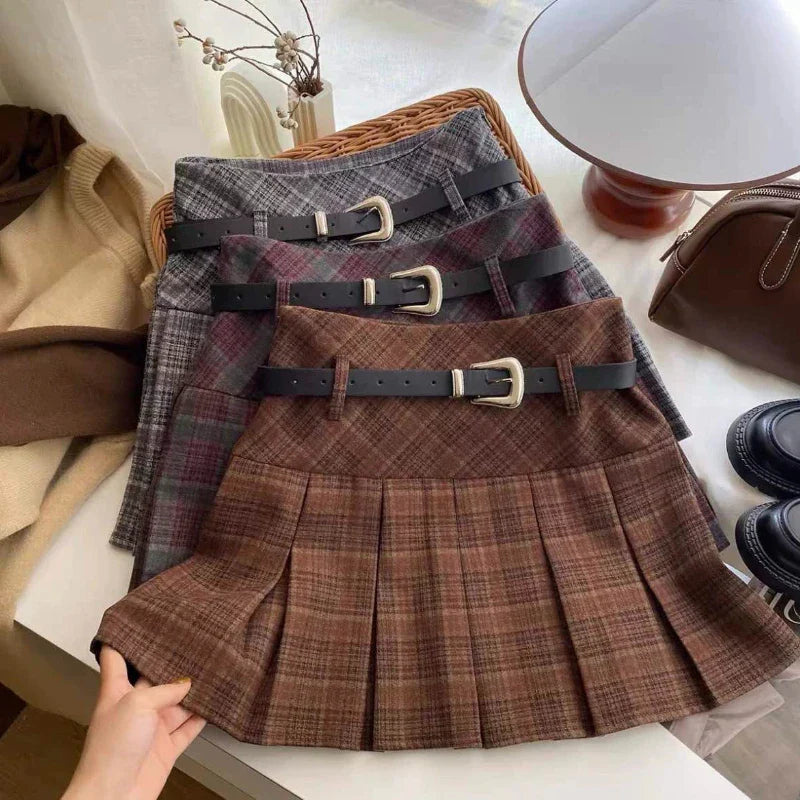 Aiertu Vintage Plaid Skirt Women Preppy Style Kawaii Pleated Skirt Korean Fashion Autumn Winter A-line Streetwear Mini Skirts Aiertu