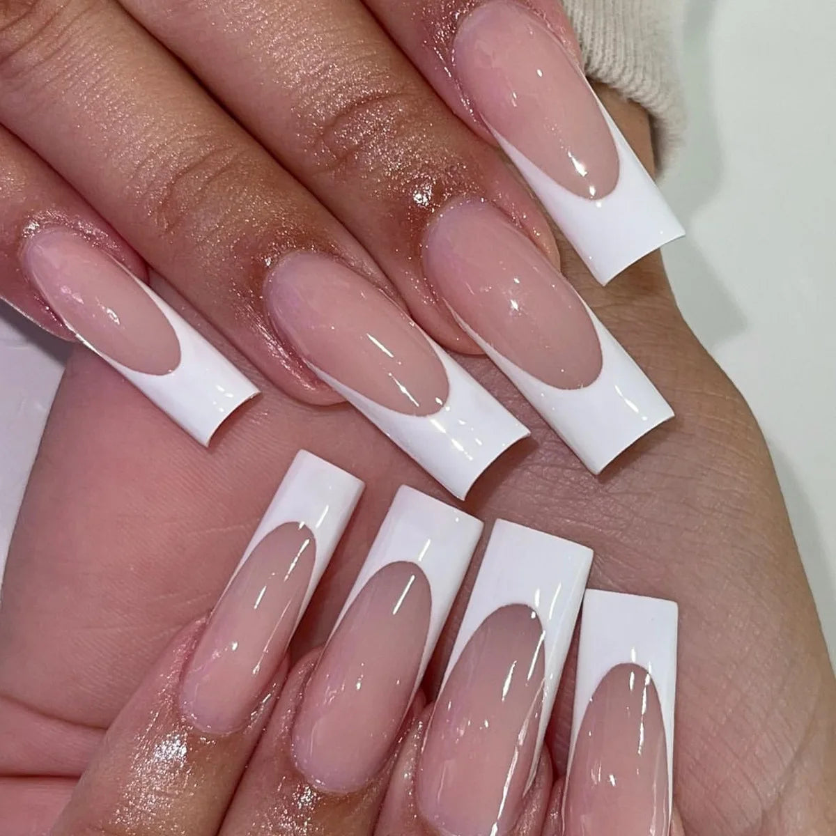 Aiertu 24Pcs Long Ballet False Nails with Bow Designs Pink Coffin Press on Nails Wearable French Fake Nail Full Cover Manicure Tips Aiertu