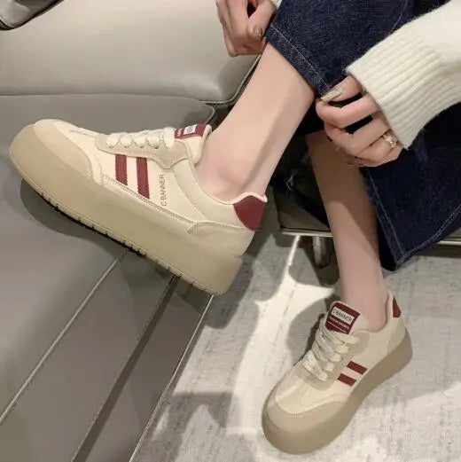 Aiertu Thick Soles Increase Shoes for Women 2024 Autumn Sneakers Korean Version Retro Fashion All Wear Light Sports Casual Board Shoe Aiertu