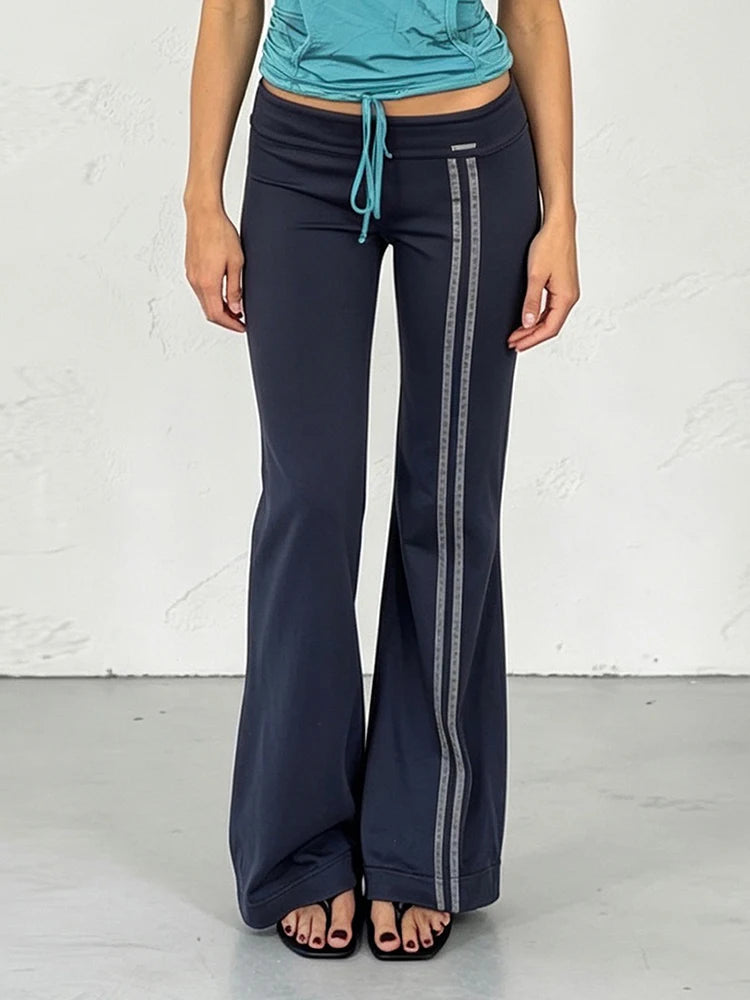 AIERTU  -  Autumn New Trend Stripes Pant Women Chic Metal Decoration Elastic Waist Leisure Comfortable Daily Classic Streetwear Aiertu
