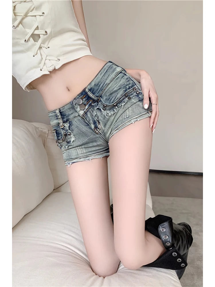 Aiertu Women's Blue Denim Mini Shorts Fashion Low Waist Shorts Jeans Y2k Korean Harajuku 2000s Short pants 90s Aesthetic Clothes Summer Aiertu