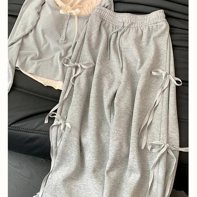 Aiertu Korean Spring Wear Grey Casual Top Female 2024 New Bow Design Super Sweet High Waist Slim Wide-leg Pants Two-piece Set Aiertu