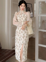 Aiertu Vintage Elegant Cheongsam Dress Women Floral Embroidery Design Party Fairy Dress Female 2022 Spring Court Retro Long Split Dress Aiertu
