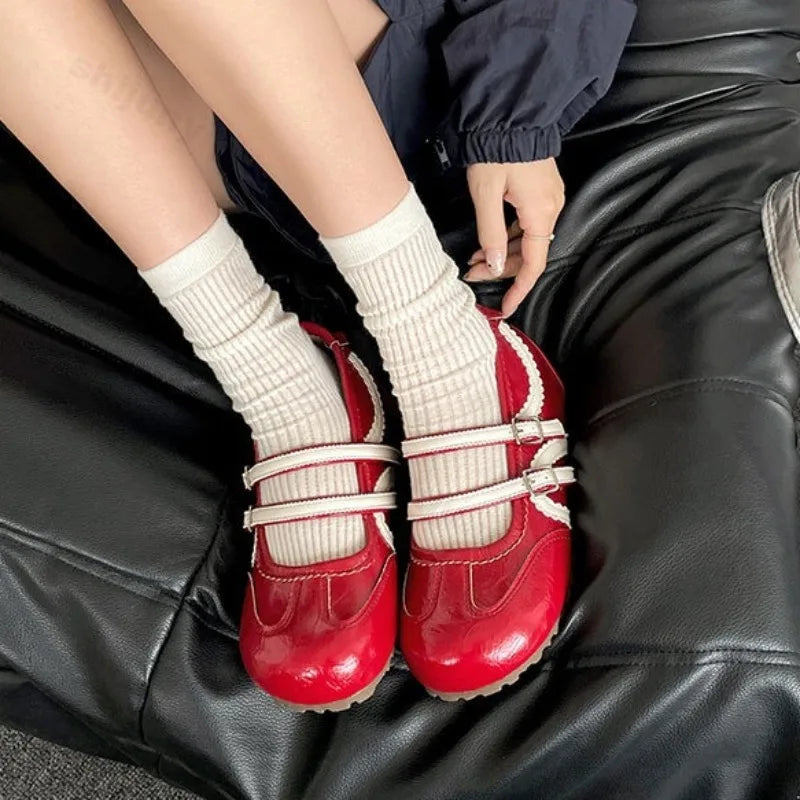 AIERTU  -  Women's Retro Elegant Shallow Mouth Casual Wedge Heel Mary Jane Shoes Autumn New Fashion Versatile Comfortable Single Shoes Aiertu