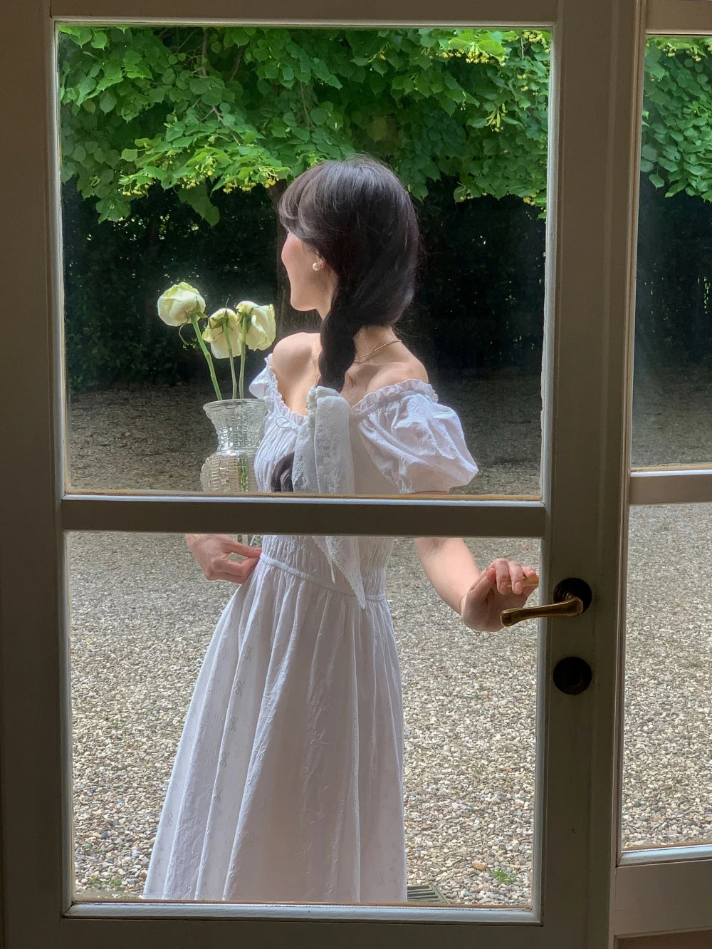 AIERTU  -  Retro Korean Style U-Neck Bubble Sleeve White Dress Women's Summer New Waist Cinched Maxi Freshwater Pearl Dress Aiertu