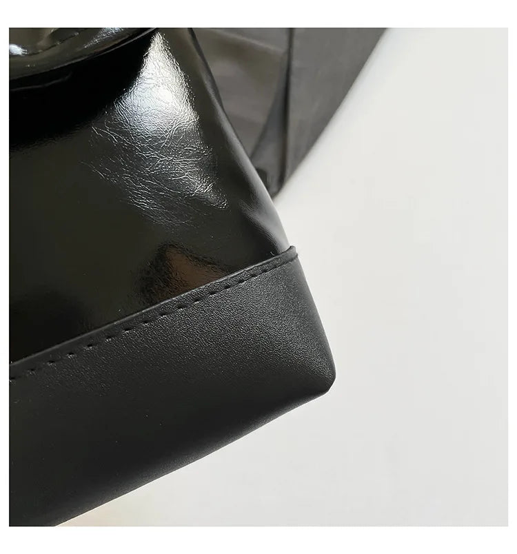 AIERTU  -  Niche Design Women's New Fashion Versatile Single Shoulder Crossbody Bag Mobile Phone Bags Aiertu