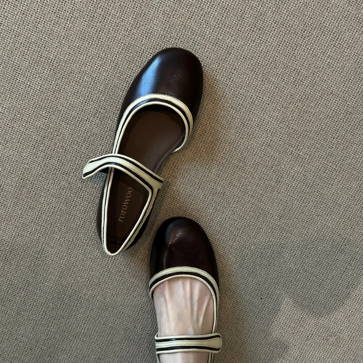 AIERTU  -  French Style Flat Bottom round Head Pearl Embellished Mary Jane Shoes Women's Slip-On Shoes with Magic Tape Spring New Arrival Aiertu