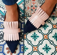 Aiertu Pointed Toe Big Size Shoes Woman Casual Female Sneakers Low Heels Flats Fringe Large Size Dress New Tassel Scandals Lace-Up Slip Aiertu