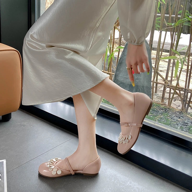 AIERTU  -  Spring New Fashion Single Shoes Shallow Mouth Versatile Block Heel Flower One Buckle Mary Jane Shoes Aiertu