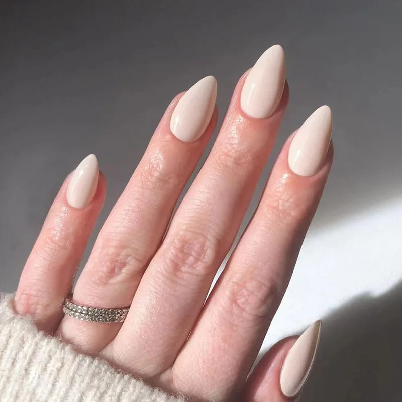 Aiertu 24Pcs Simple Green French False Nails Short Almond Fake Nails with Wave Line Design Wearable Round Head Press on Nail Tips Aiertu