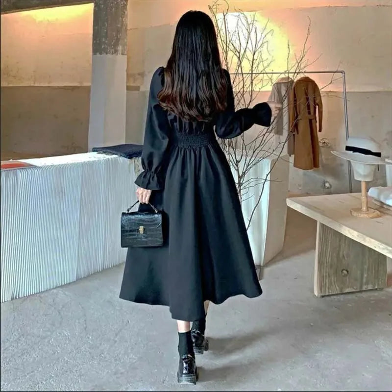 Aiertu Vintage Black Dress Women French Elegant Square Collar Long Sleeve Midi Dress Autumn Ladies Retro Clothes Chic Korean Aiertu