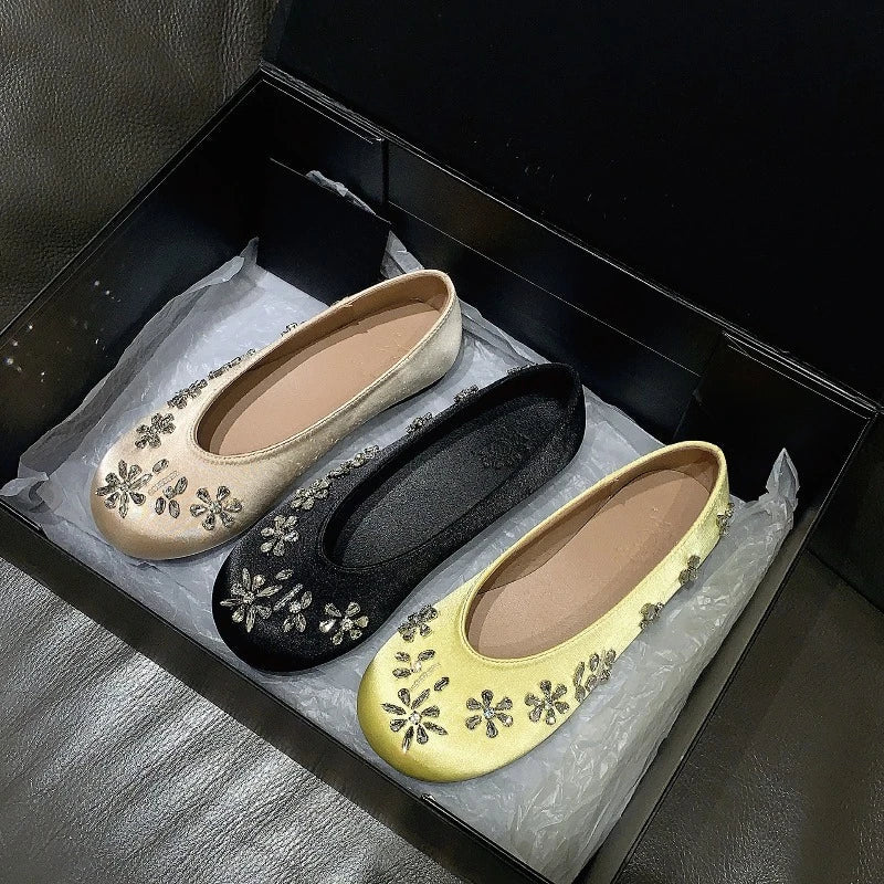 AIERTU  -  Women's Mary Jane Shoes Exquisite Rhinestone Flower Casual Shoes for Woman Fashion Ballet Flat Shoe Designer Shoes Zapatos Mujer Aiertu