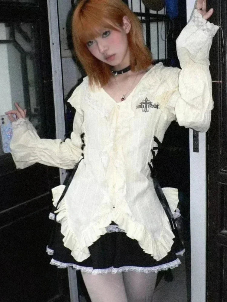 Aiertu Grunge Gothic Mall Goth Harajuku Y2k Aesthetics Lace Shirt Lolita Fairy Bandage Blouses 2024 Fashion Irregular Top Aiertu