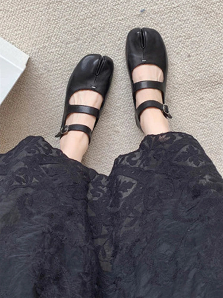 Aiertu Back  to school Designer Split Toe Flats Shoes Buckle Strap Women Comfort Bottom Ballerina Shoes Soft Leather Solid Outdoor Footwear Aiertu
