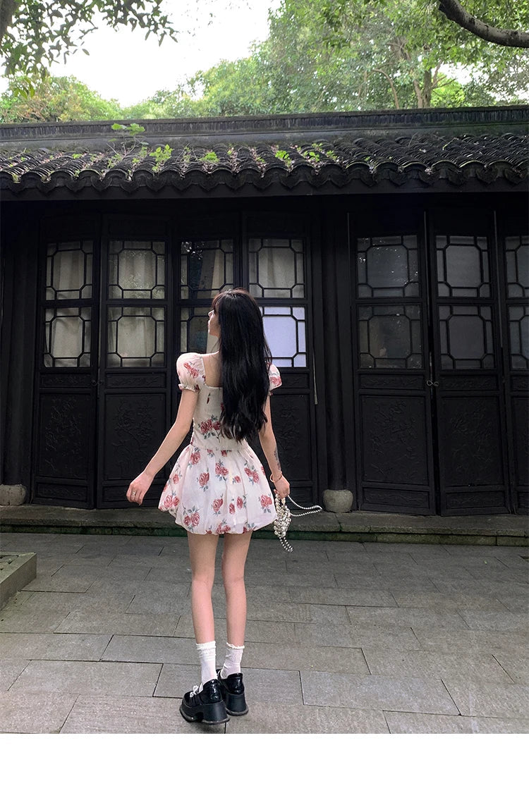 Aiertu Sweet Floral Sexy Strap Dress Women Folds Designer Casual  Mini Fairy Dress Female 2024 Summer Puff Sleeve Korean Princess Dress Aiertu