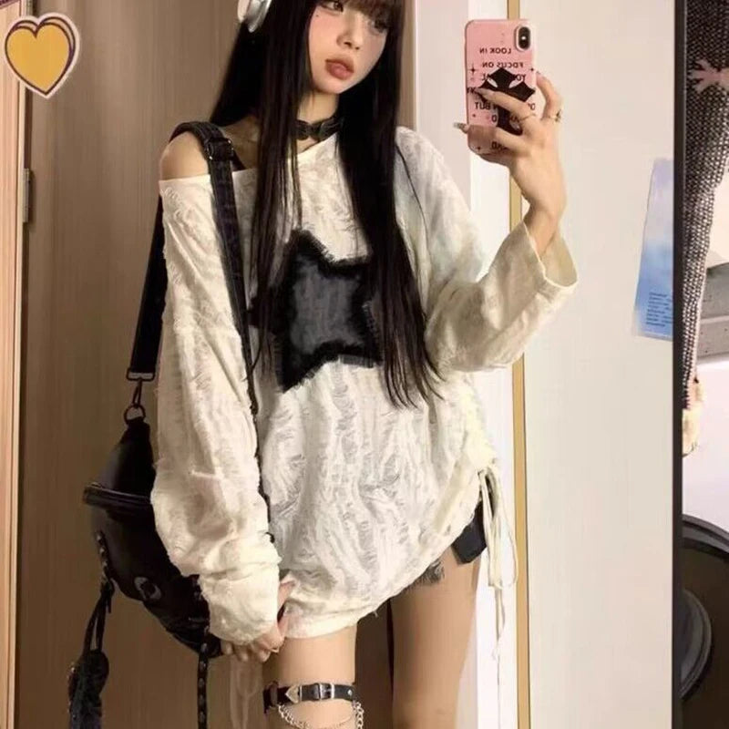 Aiertu Y2K Grunge Hole T-Shirt Star Print Ripped Streetwear Off Shoulder Tops Vintage Harajuku Oversized Kpop Long Sleeveloose Tees Aiertu