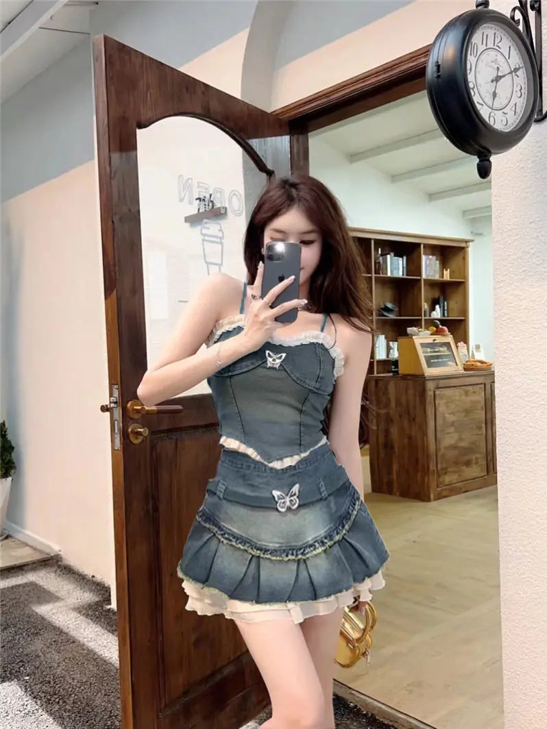 Sexy Hot Girls Retro Splicing Denim Two Piece Skirt Sets Women Summer New Camisole Vest Tops + Half-body A Line Mini Skirt Aiertu