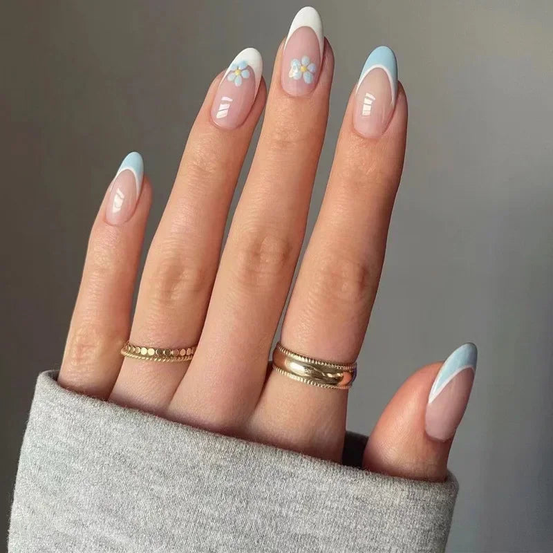 Aiertu 24Pcs Simple Green French False Nails Short Almond Fake Nails with Wave Line Design Wearable Round Head Press on Nail Tips Aiertu
