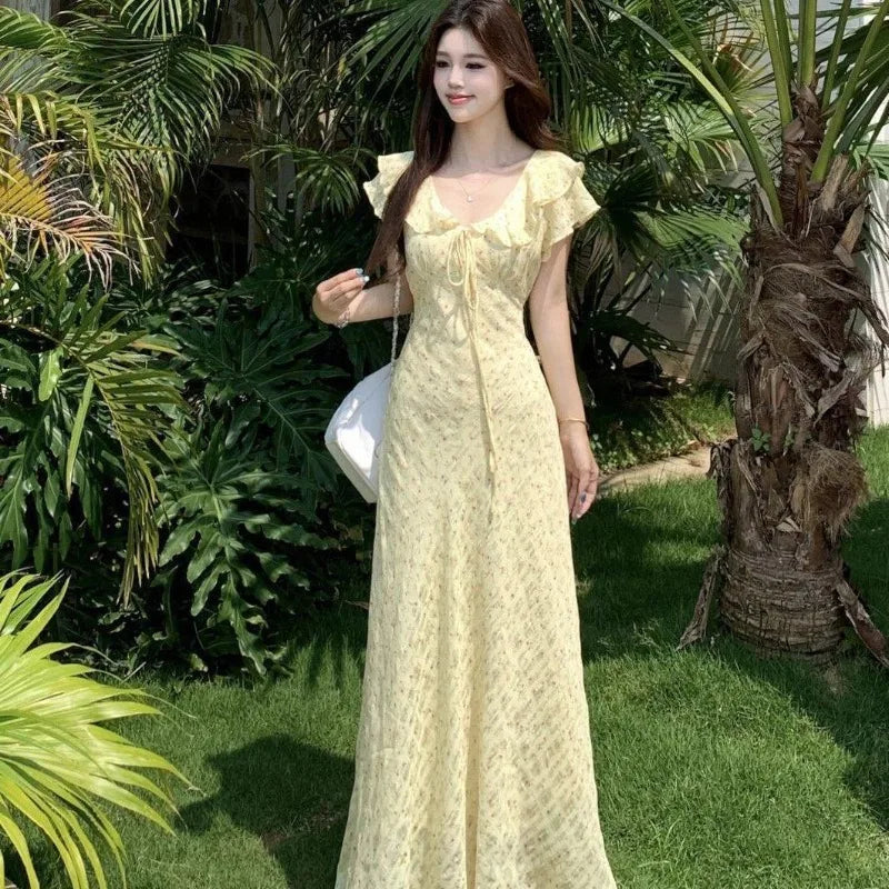 AIERTU  -  Summer Women's New Tea Break French High Waist Dress with High Grade Sensation, V-neck Floral Resort Style, Exquisite Long Dress Aiertu
