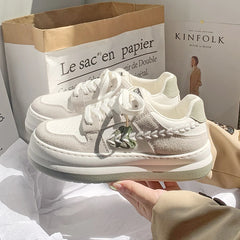 Aiertu Women's Sports Sneakers Casual White Flats Shoes New Versatile Thick Bottom Shoes Female Flat Bottom Vulcanized Sports Shoes Aiertu