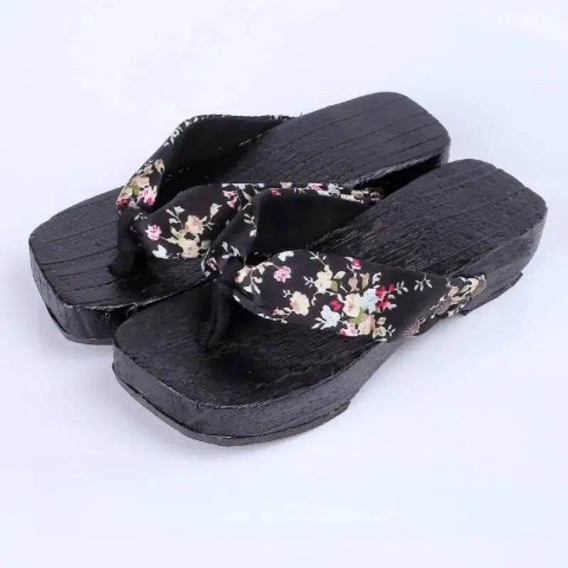 AIERTU  -  Women's Japanese Style Wooden Geta Sandals Red Floral Satin Thong Flip Flops Cosplay Clog Slippers Aiertu