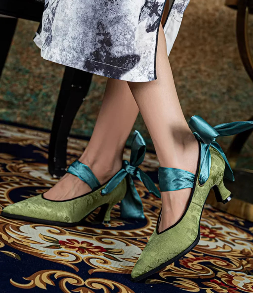 AIERTU  -  New Green Satin Pointed-Toe Pumps with Oversized Satin Bow Lace-Up Design Elegant Kitten Heel Fashion Low-Cut Mary Jane Aiertu