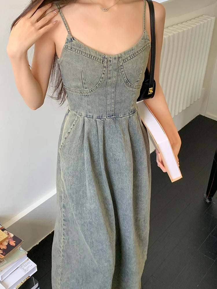 Aiertu Fashion V Neck Sexy High Waist Denim Dress Summer Women A Line Retro High End Long Dress Streetwear Jeans Slim Backless Dresses Aiertu