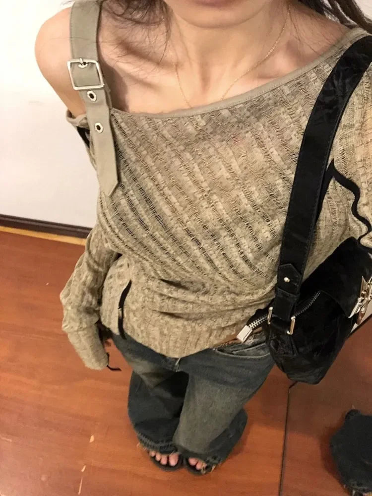 Aiertu 2024 Spring Autumn Grunge Fashion Off Shoulder T-shirts Streetwear Slim Hollow Out Knitted Top Women Patchwork 2k Aesthetic Tees Aiertu