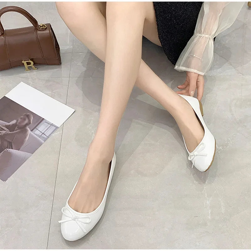 Women's Casual Patent Leather Korean Shoes Ladies Bowknot Shallow Elegant Female Moccasins Summer Autumn Flats Shoe Aiertu