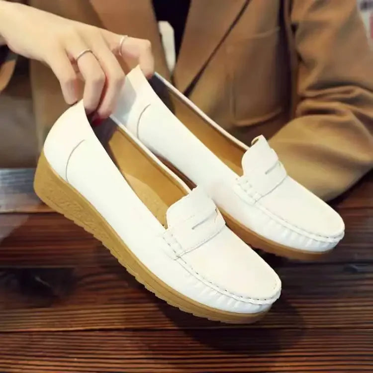 AIERTU  -  Women's Soft Bottom Spring Autumn New Style Korean Version Versatile Flat Heel Breathable Anti-Slip Single Shoe Summer Aiertu