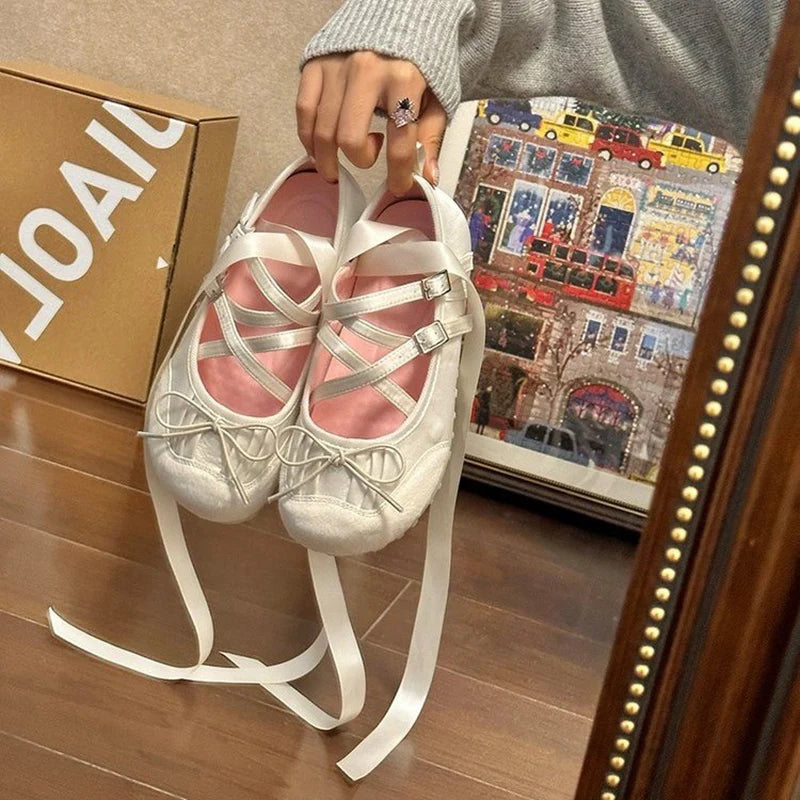 Aiertu Spring Cross Strap Women Ballet Flats Fashion Elegant Round Toe Shoes Ladies Comfort Street Style Soft Sole Ballerinas Shoes Aiertu