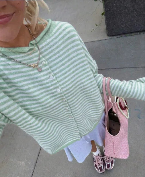 AIERTU  -  Autumn and Winter New French Classic Temperament Round Neck Casual Knitted Cardigan Top Women's Sweater Aiertu