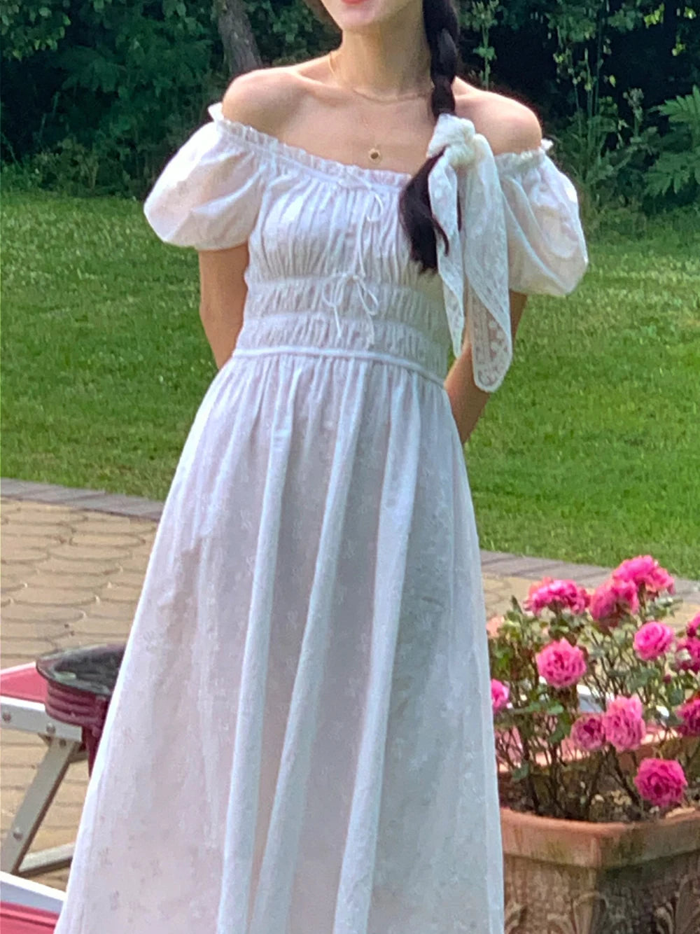 AIERTU  -  Retro Korean Style U-Neck Bubble Sleeve White Dress Women's Summer New Waist Cinched Maxi Freshwater Pearl Dress Aiertu