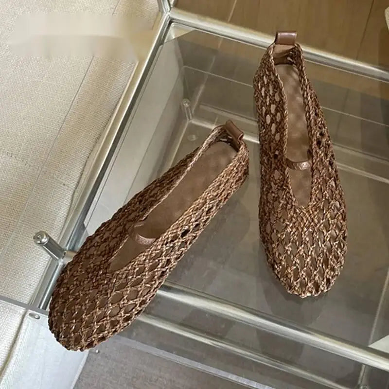 AIERTU  -  Summer Hollow Weave Mesh Women Loafers Fashion Round Toe Slip On Female Beach Casual Shoes Flat Sandals Zapatos De Mujer Aiertu