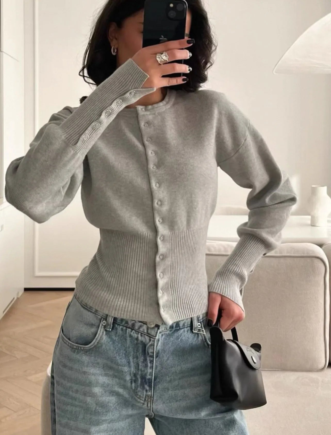 AIERTU  -  Autumn and Winter New French Classic Temperament Round Neck Casual Knitted Cardigan Top Women's Sweater Aiertu