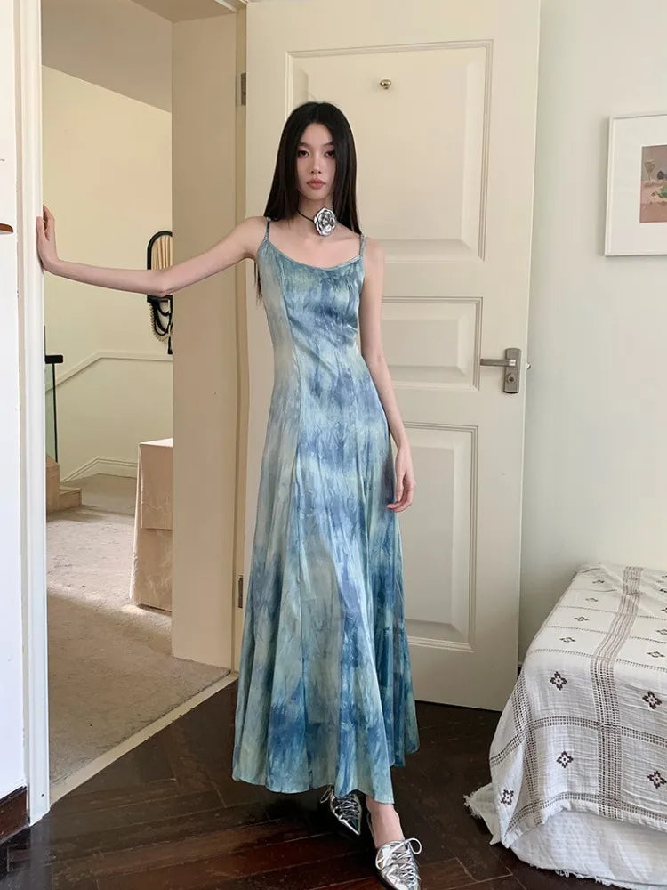 Aiertu A Minimalist And Luxurious Dress For Women, With A Summer Halo Dyeing Temperament And A Slim Fitting Seaside Strap Long Dress Aiertu