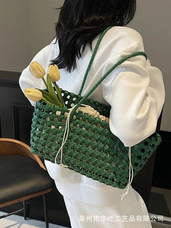 AIERTU  -  Handmade Woven Straw Handbag Portable Crochet Cabbage Basket Beach Vacation Travel Daily Commute Summer Shoulder Bag 30x13x16cm Aiertu