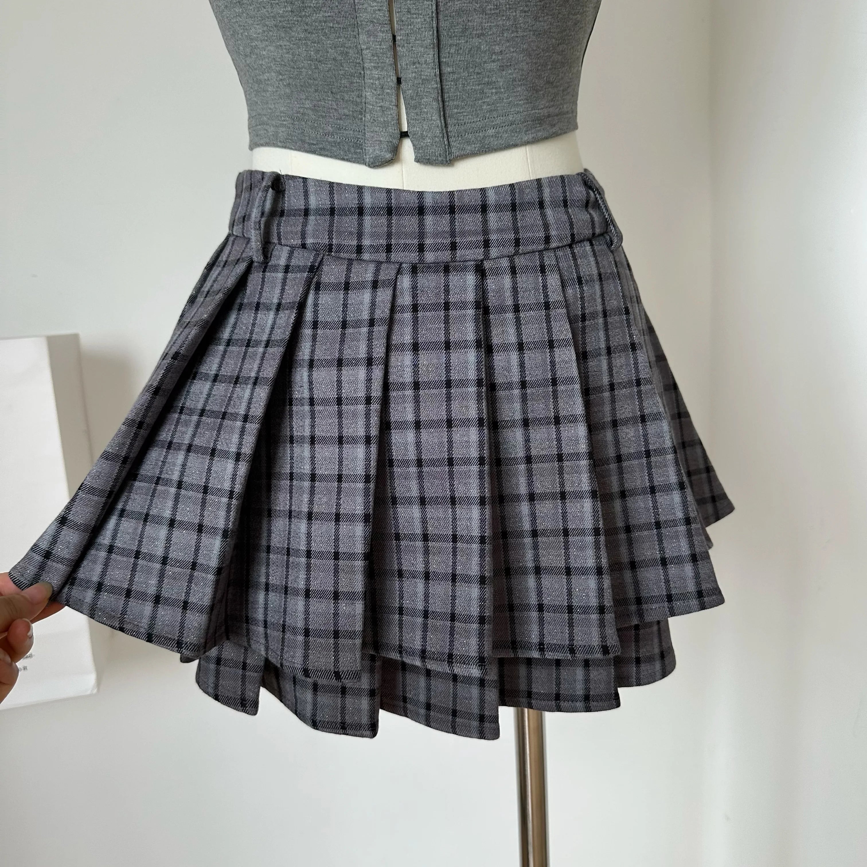 Aiertu Women's Y2K Original Design Plaid Splice Three Piece Set Maillard Spicy Girls 90S Style Bra Short Coat Slim Fit Short Skirt Aiertu