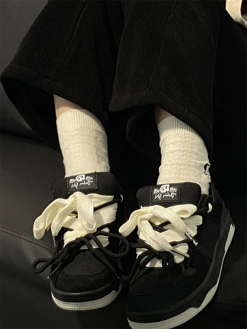Aiertu Spring/Summer Retro Niche Design with Strap Skateboard and Bread Shoes Men's and Women's Trendy Contrasting Color Sports Shoes Aiertu