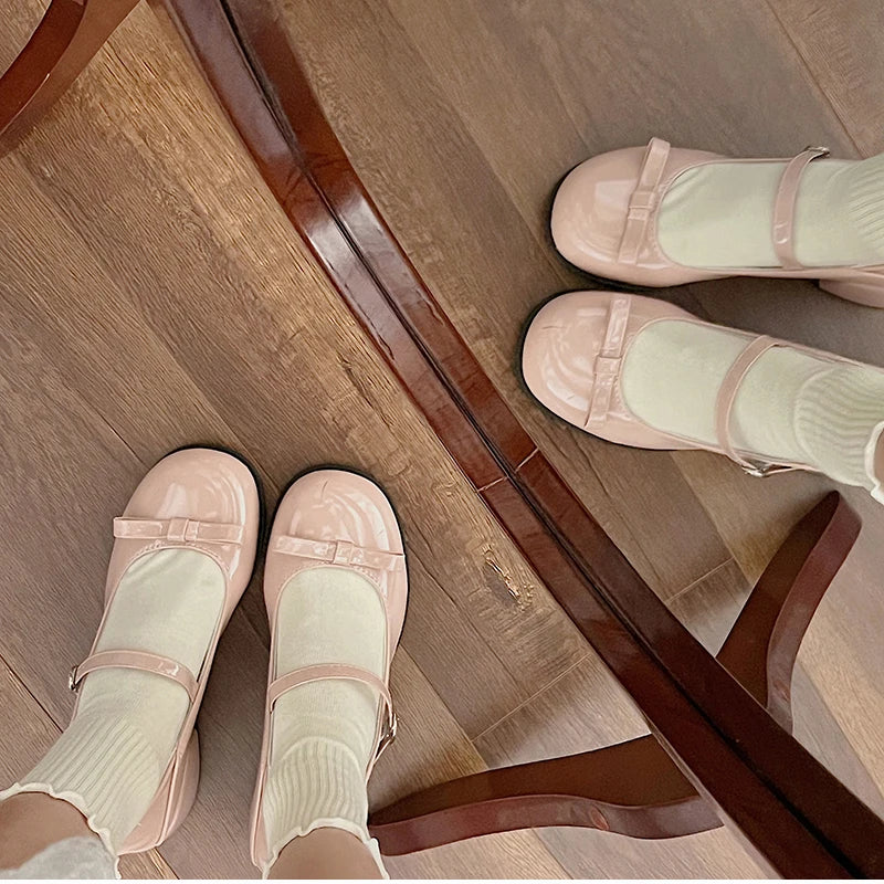 Aiertu Retro Style JK Women Mary Jane Shoes Fashion Shallow Butterfly-knot Leather Shoes Autumn Ladies Dancing Party Prom Pumps Aiertu