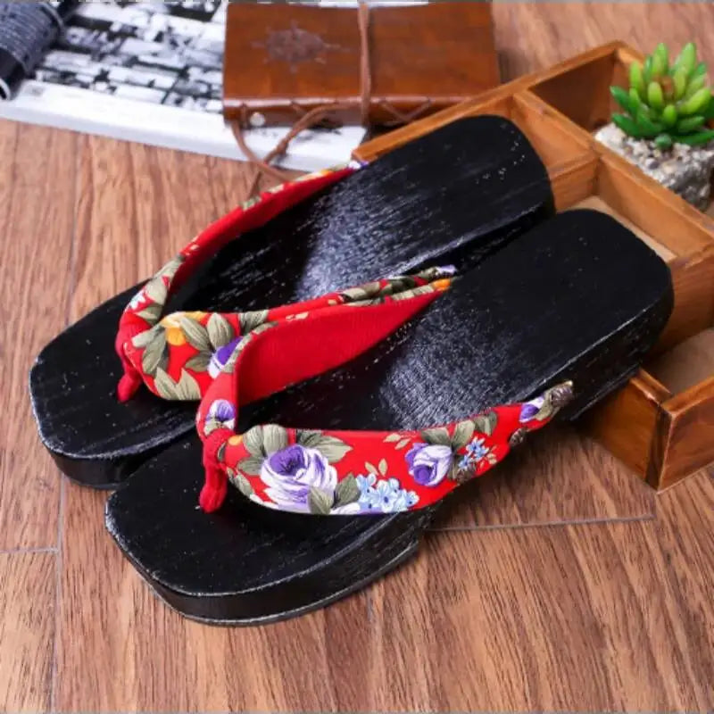AIERTU  -  Women's Japanese Style Wooden Geta Sandals Red Floral Satin Thong Flip Flops Cosplay Clog Slippers Aiertu