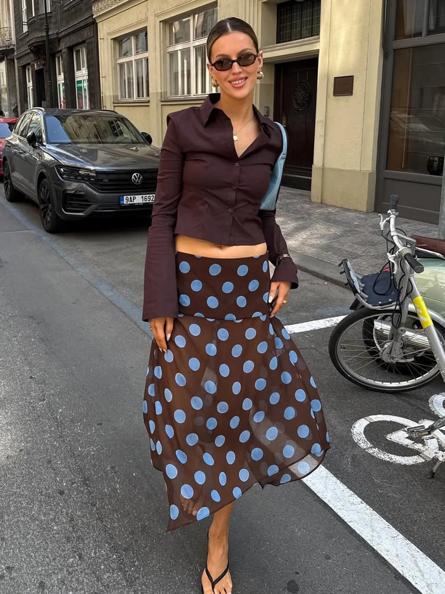 AIERTU  -  Style Fashionable Polka Dot Irregular Mesh Skirt New Temperament Light and Mature Style Mid-length Skirt Aiertu